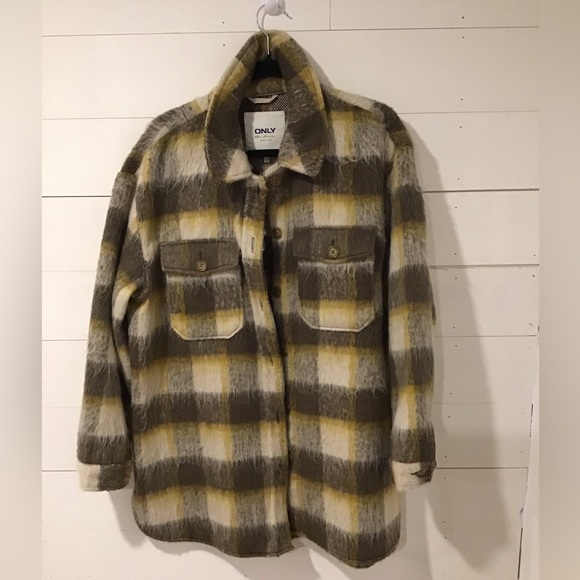 ONLY Shacket - Picture 1 of 4